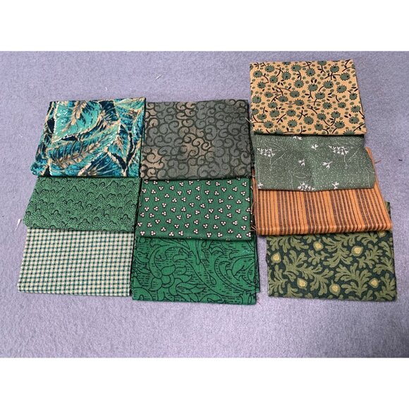 Set of 10 Green & Gold Quilting Fabric Squares With Patterns - Picture 6 of 7